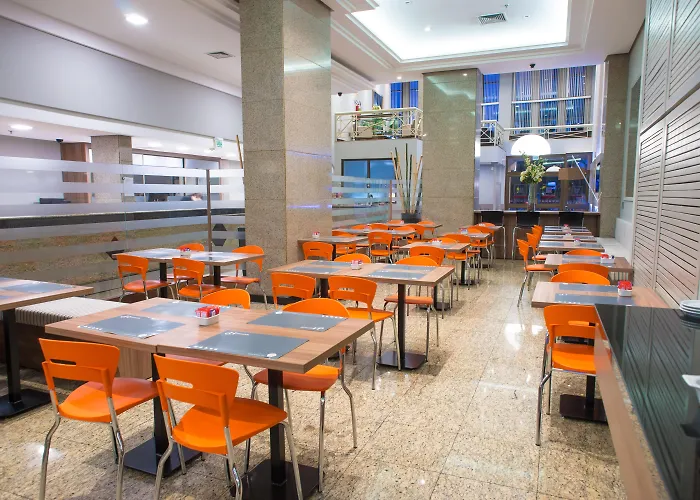 Hotel Continental Business - 200 metros do Complexo Hospitalar Santa Casa Porto Alegre